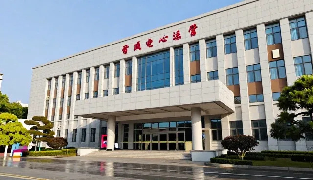 仓储配送性能差异及适用场景分析